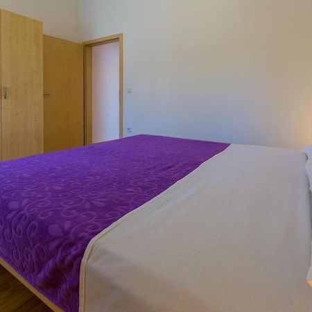 Dakovic Deni Apartamento Šilo Exterior foto