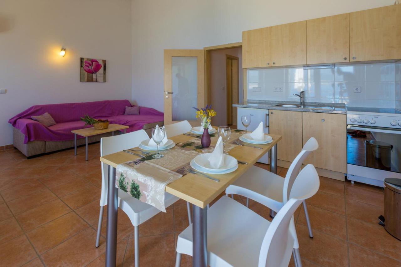 Dakovic Deni Apartamento Šilo Exterior foto